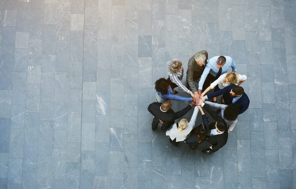 Organiser un team building : Comprendre les prix pour une expérience mémorable
